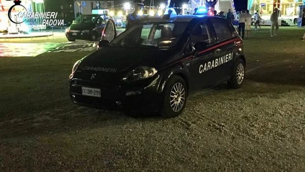 Due Carrare 38enne Tunisino Ubriaco Alla Sagra Del Rosario Semina Il