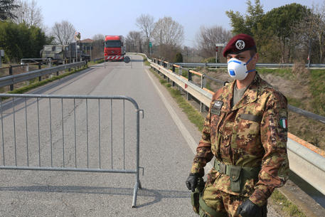 Vo’ Euganeo esce dall’incubo: fine della quarantena