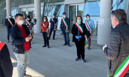 Schiavonia: sindaci protestano per l'ospedale, multati per assembramento