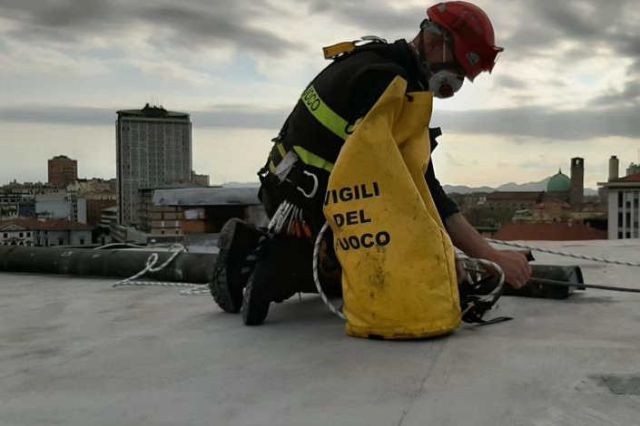 Vento forte, decine gli interventi dei vigili del fuoco a Padova