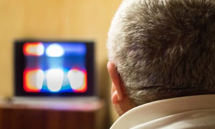 Maxi operazione della guardia di finanza: oscurati 65mila abbonamenti illegali di Sky e DAZN