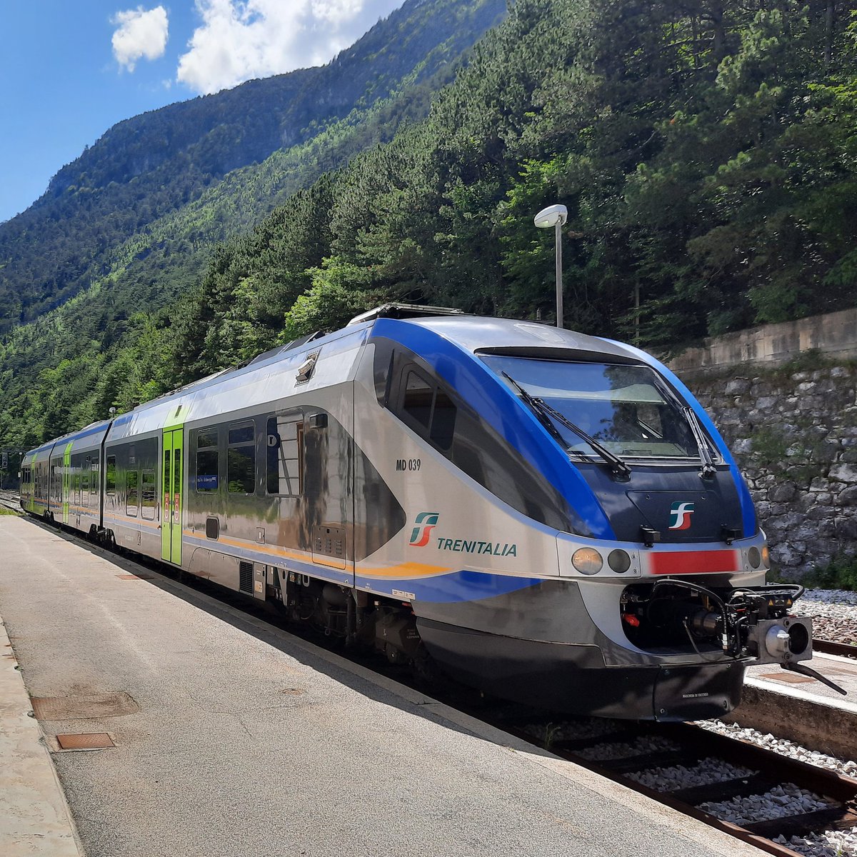 Ordigno bellico da rimuovere, possibili ritardi domani per il regionale Padova-Belluno
