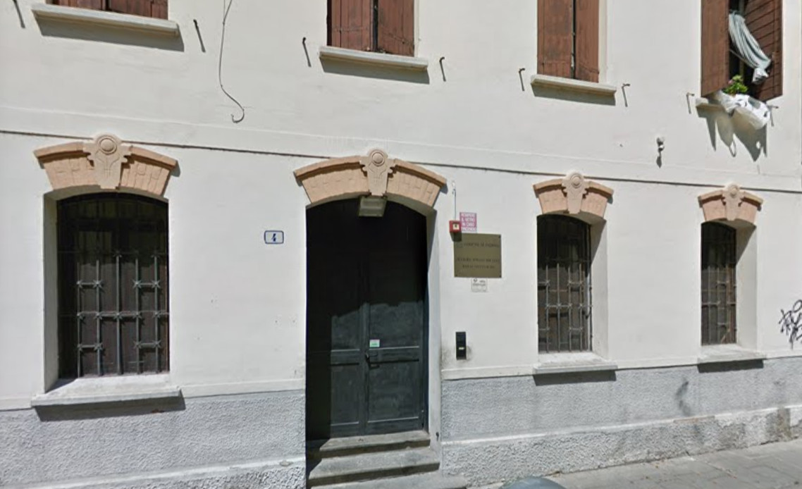 Focolaio Covid all’asilo notturno del Torresino: 30 ospiti positivi su 82