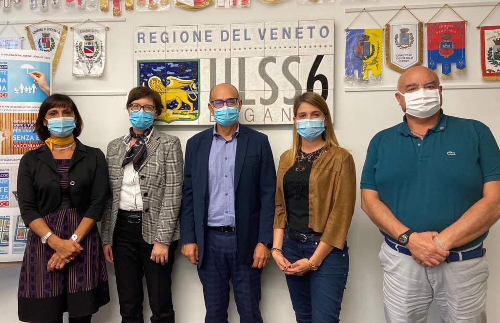 Avviata la campagna antinfluenzale, Ulss 6: “Copiateci, il vaccino fatelo anche voi”