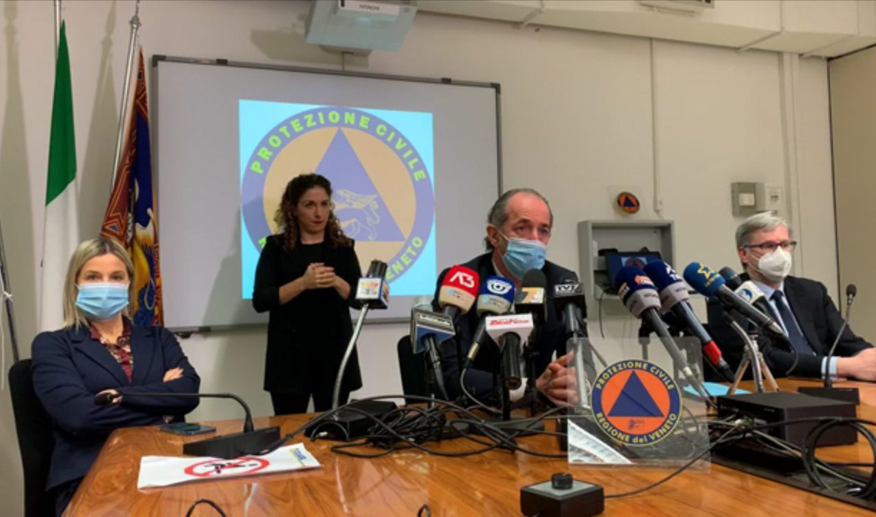 Zaia: “Un terzo dei ricoverati in Veneto è Covid. Pronto piano Fase 5 | +2782 positivi | Dati 2 dicembre 2020