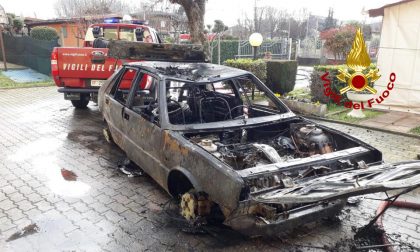 Incendio auto a Gpl all'interno di un garage: paura a Noventa Padovana