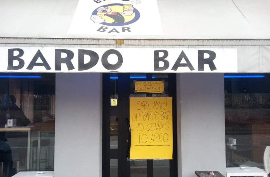 Sanzionato bar a Tribano: 5 clienti consumavano bevande ai tavoli