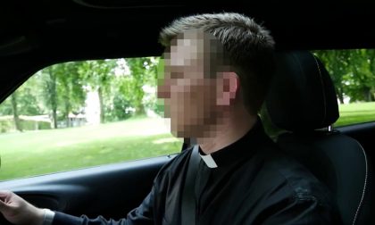 Prete evade dalla zona arancione e ci prova così: "Andavo a confessarmi..."