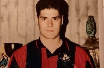 Il dolore per l’addio prematuro a Luca Moro: “Cicatrice nell’anima di tutti gli appassionati di calcio”