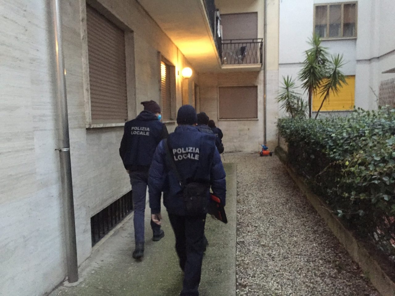 Scoperto affittacamere abusivo in un edificio residenziale