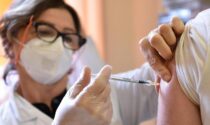 Covid, la ricerca padovana: i non vaccinati possono infettarsi 6 volte di più