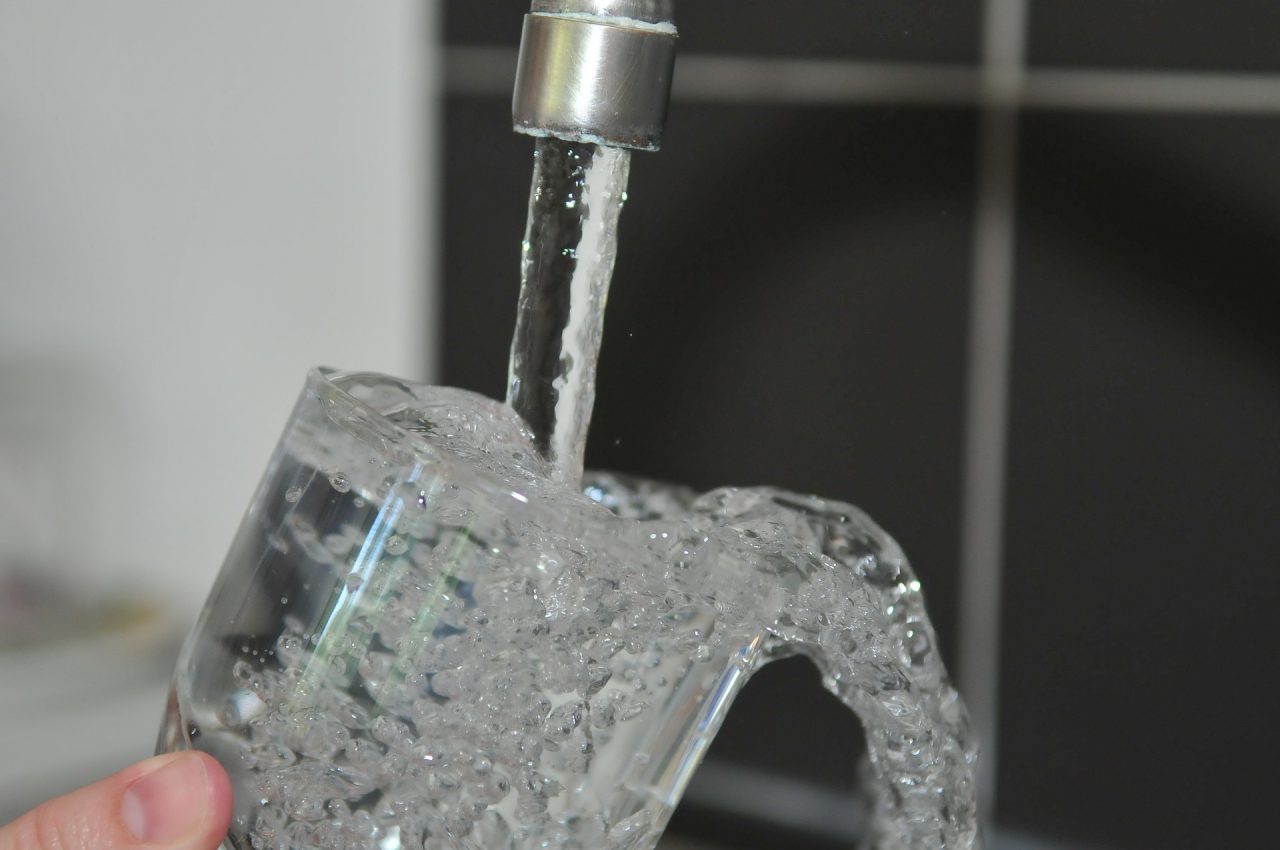 Agevolazione nella fornitura d’acqua ai clienti economicamente svantaggiati