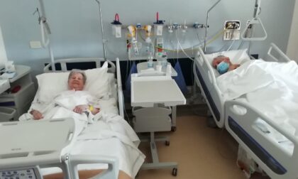 Anziani positivi al Covid separati dalla malattia si ritrovano nella stessa stanza d'ospedale