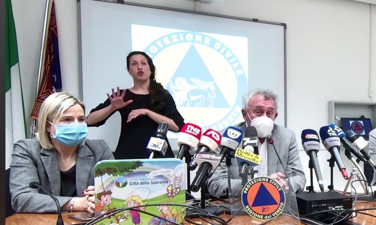Vaccini, Flor: “In Veneto previste 370mila dosi da qui a fine mese”