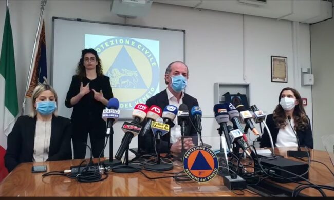 Covid, Zaia: “Mancano autobus per la didattica in presenza al 100%” | +497 positivi | Dati 19 aprile 2021
