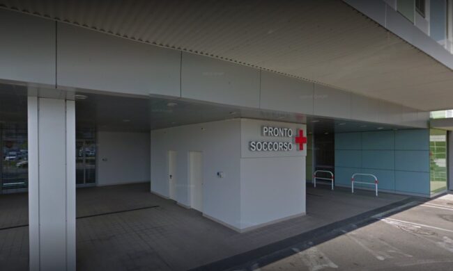 Ladro “malato immaginario” va al Pronto soccorso per scegliersi la vittima e gli ruba il portafoglio