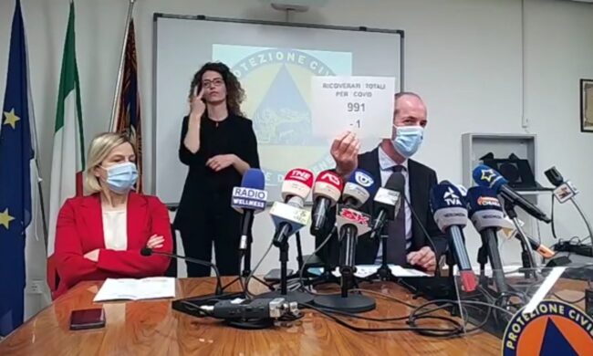 Covid, Zaia: “Da domani disponibili 80mila nuovi posti per vaccinarsi” | +173 positivi | Dati 17 maggio 2021
