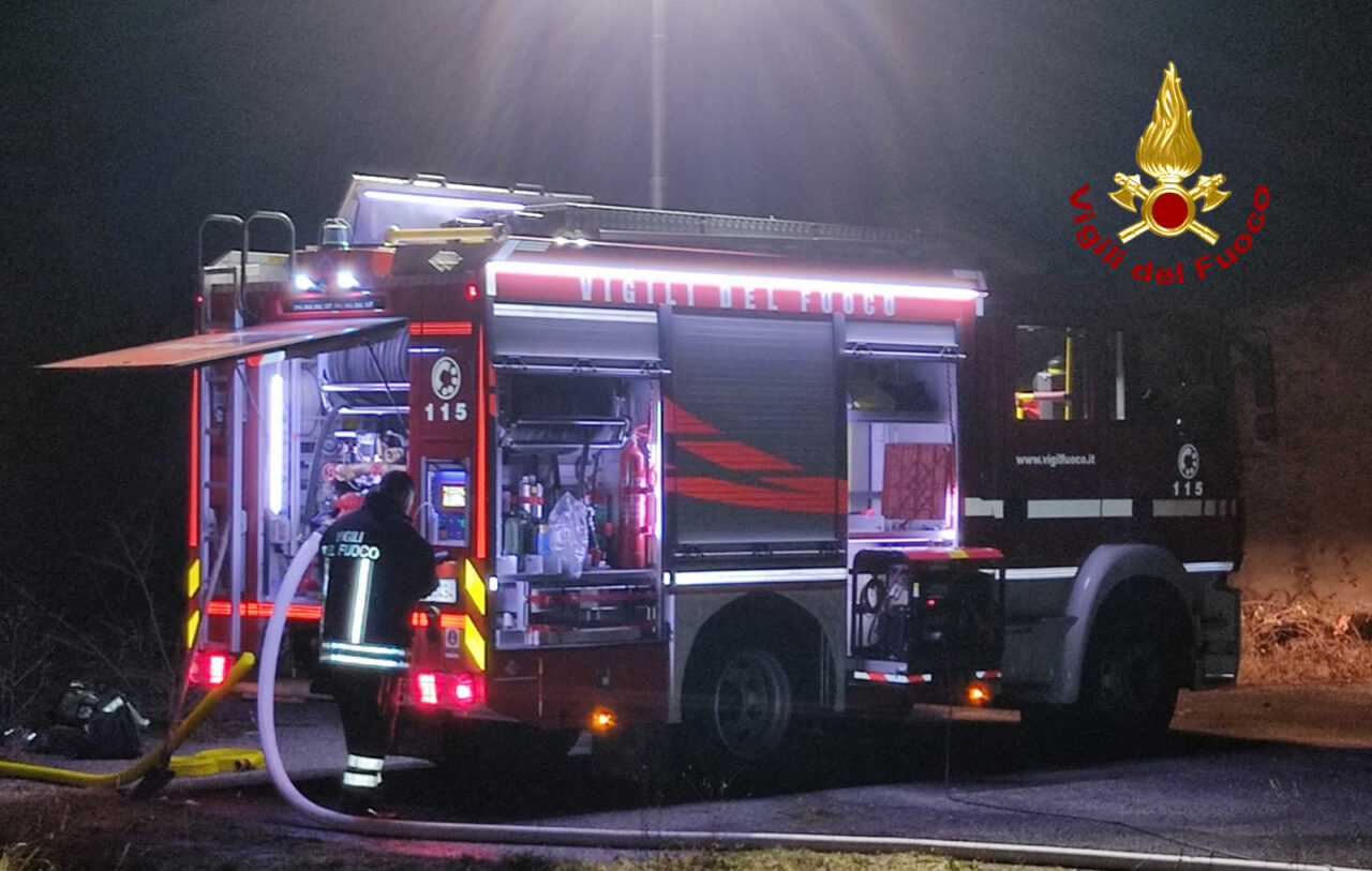 Auto semina il panico nella notte a Conselve provocando una fuoriuscita di gas