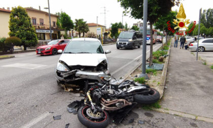 Incidente a Selvazzano: auto contro una moto, ferito gravemente il centauro