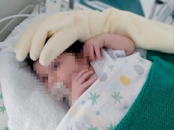 Camposampiero: ecco “Zacky”, il guanto che coccola i prematuri come mamma e papà