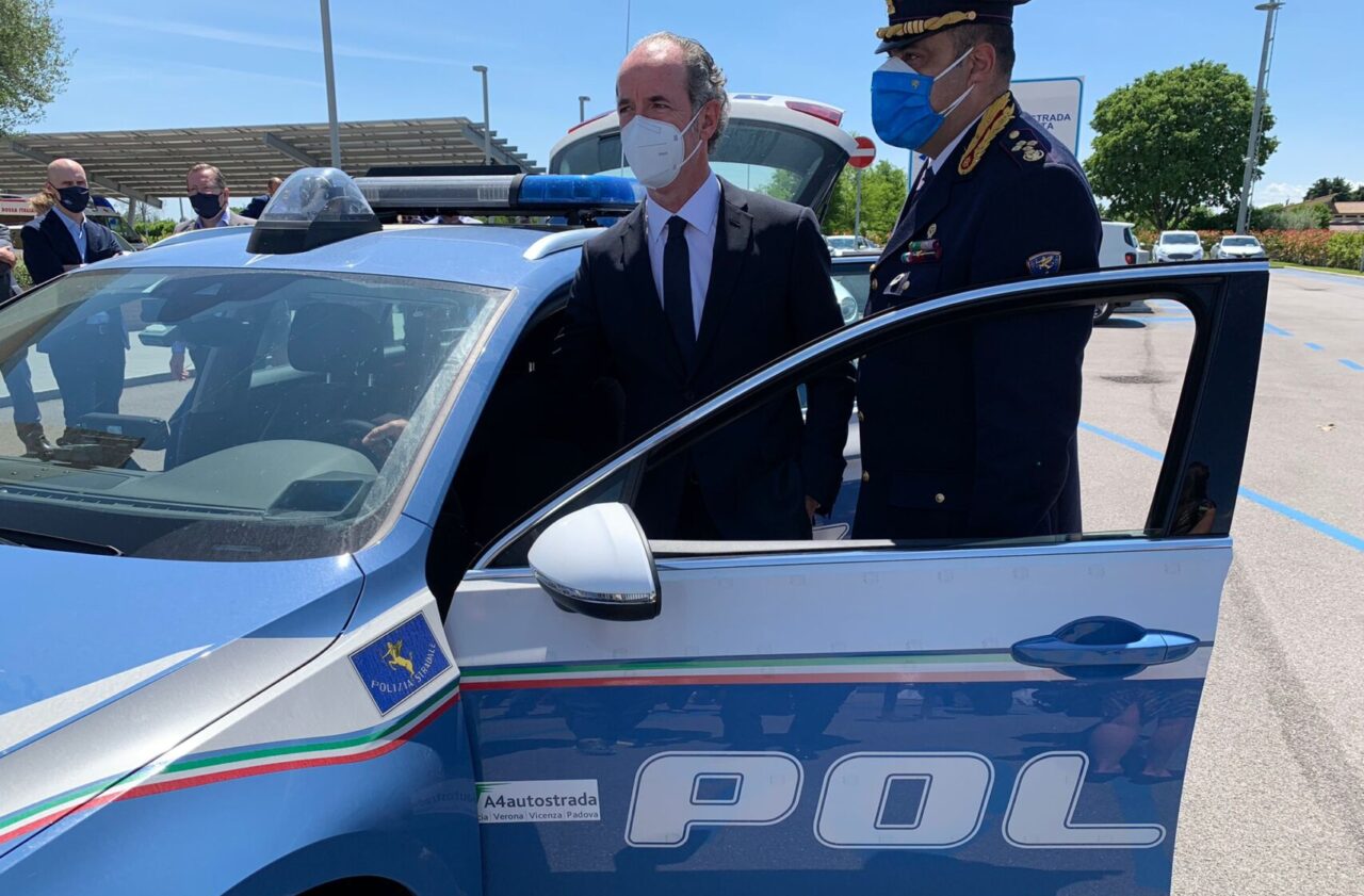 Poliziotto “eroe” a Padova, Zaia: “Esempio straordinario, merita una decorazione”