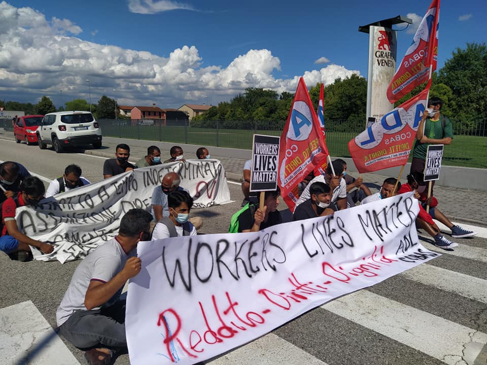 Caporalato Grafica Veneta, la commissione parlamentare a Padova: sit in dei Cobas