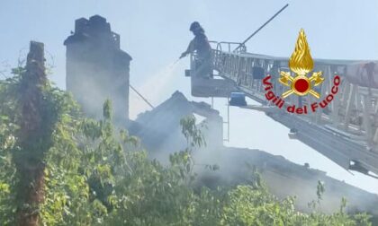 Incendio a Padova: in fiamme una vecchia abitazione disabitata