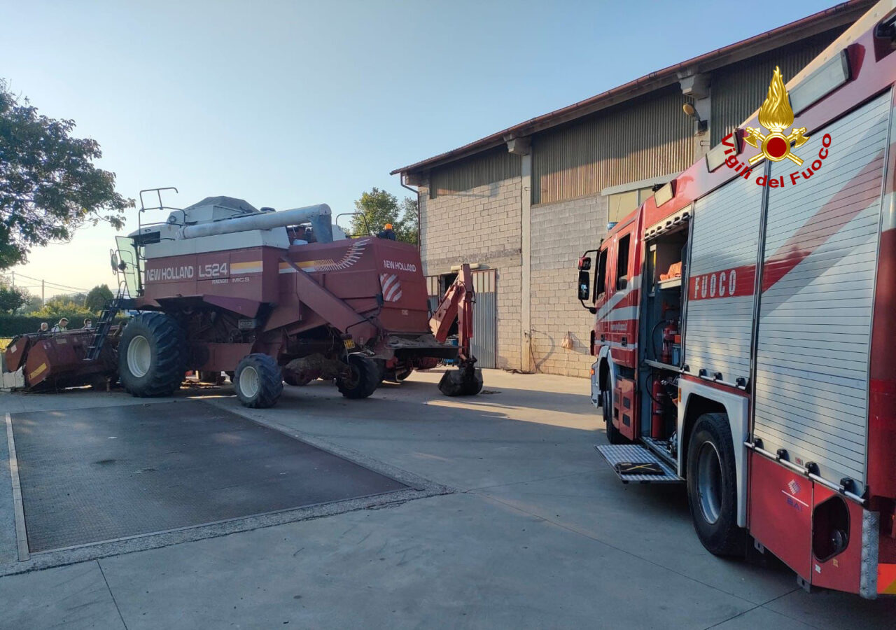 Tragedia a Rovolon, muore schiacciato dalla mietitrebbia