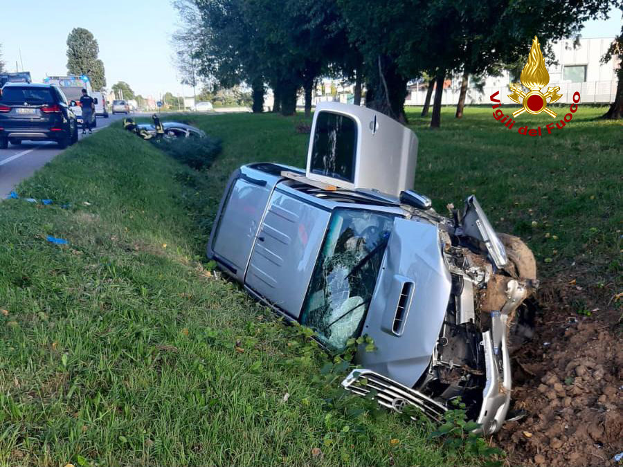 Monselice Mare, scontro tra Suv e auto: due feriti