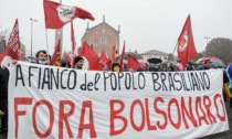 Bolsonaro a Padova, scontri e idranti sugli antagonisti: un fermato dalla Digos