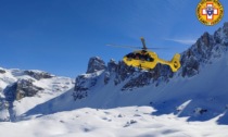 Giovani escursionisti in difficoltà tra la neve, soccorso anche un 22enne di Abano