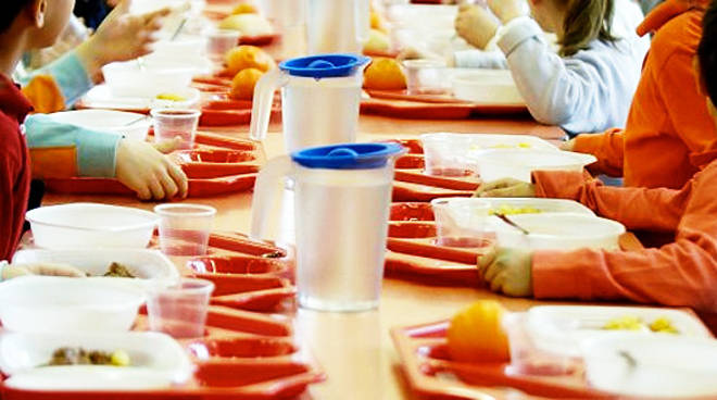 Mense scolastiche, aumentano i costi per le famiglie: quanto si spende in provincia di Padova