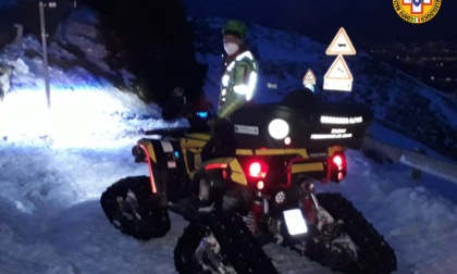 Monte Grappa, coppia di Monselice bloccata con l'auto sulla neve: salvati dal Soccorso alpino