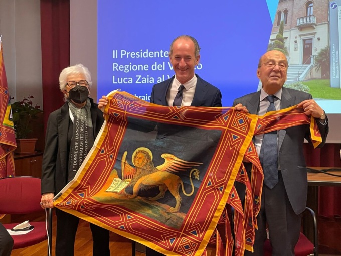 Padova, la visita ufficiale di Zaia al Vimm: “Ricerca, innovazione e intelligenza artificiale dogmi della società del futuro”