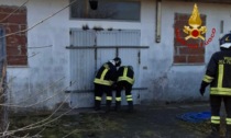 Incendio all'ex canile di Piove di Sacco: trovato un cadavere bruciato all'interno