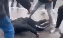 Padova, il video shock della brutale aggressione in piazzale stazione