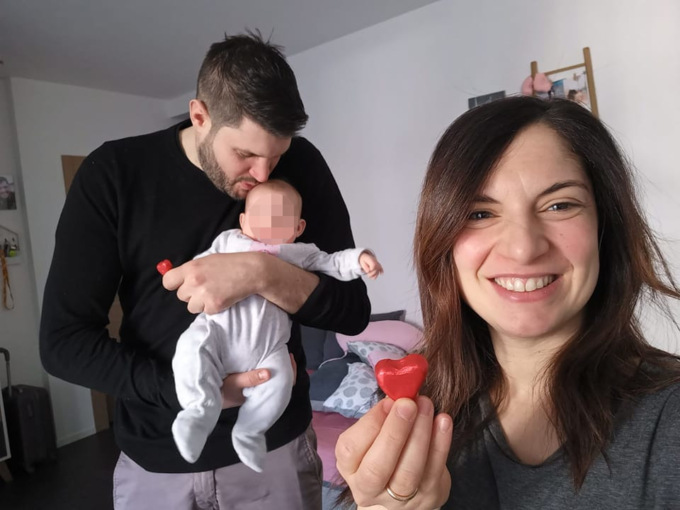 La piccola Vittoria è affetta dalla malattia di Krabbe, appello dei genitori: “Cerchiamo un donatore di midollo”