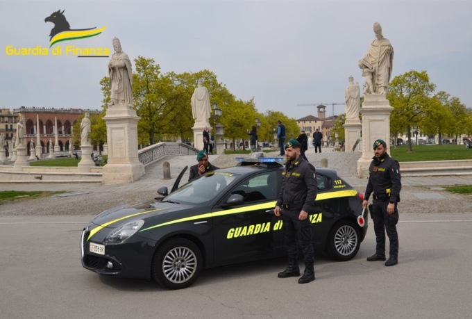 Padova, sequestrati oltre 120mila prodotti alimentari con etichette irregolari