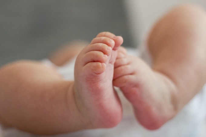 Neonata positiva alla cocaina ricoverata a Padova: indagini in corso