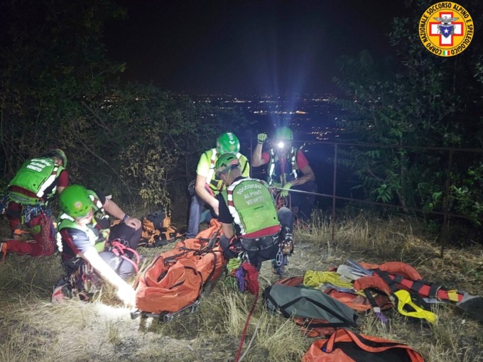Rocca Pendice, freeclimber si infortuna in parete: soccorso nella notte
