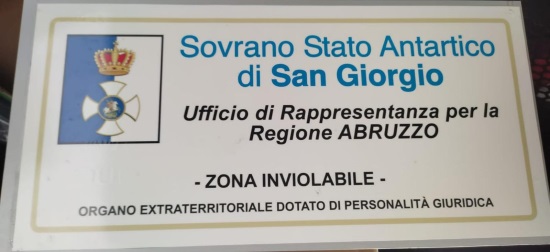 Truffa dello “Stato teocratico Antartico” (che non esiste), no-vax raggirati: al vertice un padovano