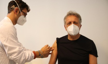 Vaccino antinfluenzale e quarta dose anti-Covid: in Veneto la campagna parte oggi, lunedì 17 ottobre 2022