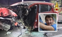 Abano Terme, auto disintegrata contro un platano: morto il 26enne Riccardo Faggin