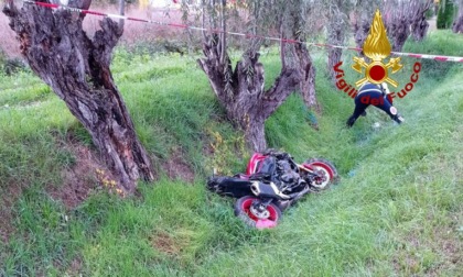 Tragedia a Villanova di Camposampiero, muore in moto a 18 anni: addio Emanuele