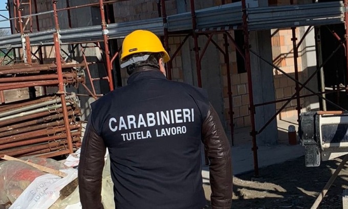 Clandestini impiegati come muratori e stoccaggio abusivo di rifiuti: benvenuti nel cantiere degli orrori di Vigonza