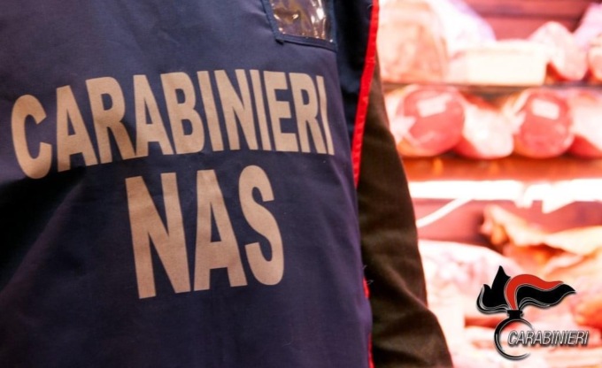 Ristorante da incubo ad Abano Terme, maxi multa al titolare e locale chiuso