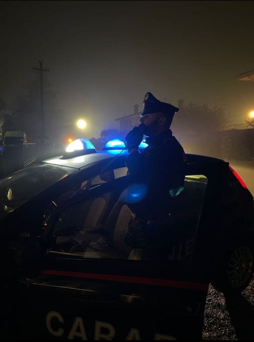 Campodarsego, sorpreso a spacciare hashish nel parcheggio del cimitero (di notte): 20enne arrestato