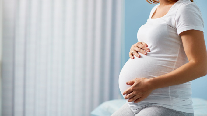 Padova capofila per la fertilità: primo espianto di tessuto ovarico di una 14 enne malata di tumore