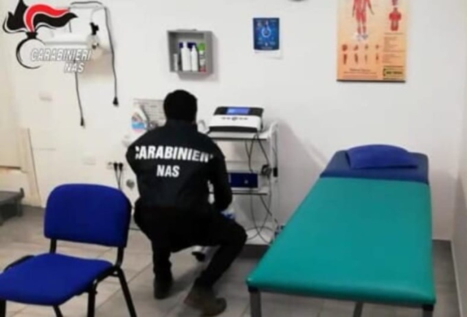 Alta Padovana, scoperto un poliambulatorio “abusivo”: sequestrati apparecchi da 200mila euro