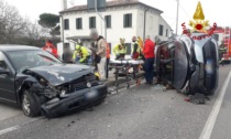 Correzzola, le foto del tremendo schianto tra due auto: quattro feriti